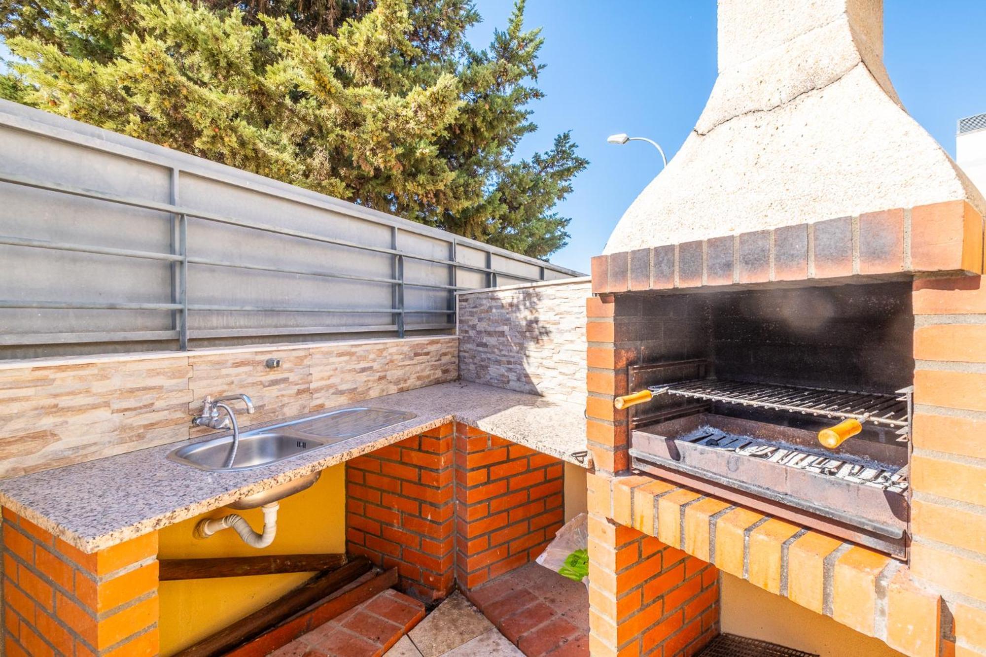 Cozy Villa With Pool And Barbecue Albufeira Dış mekan fotoğraf